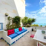 Casa Manfredi Terrazza Diomede Pensión 4*