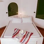 Casa Manfredi Terrazza Diomede Pensión 4*