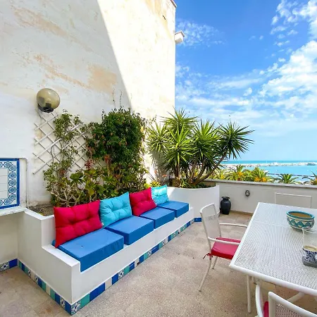 Casa Manfredi Terrazza Diomede Pensión 4*