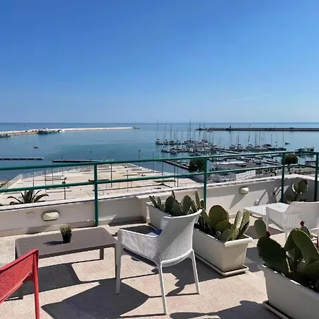 Casa Manfredi Terrazza Diomede Pensión Manfredonia